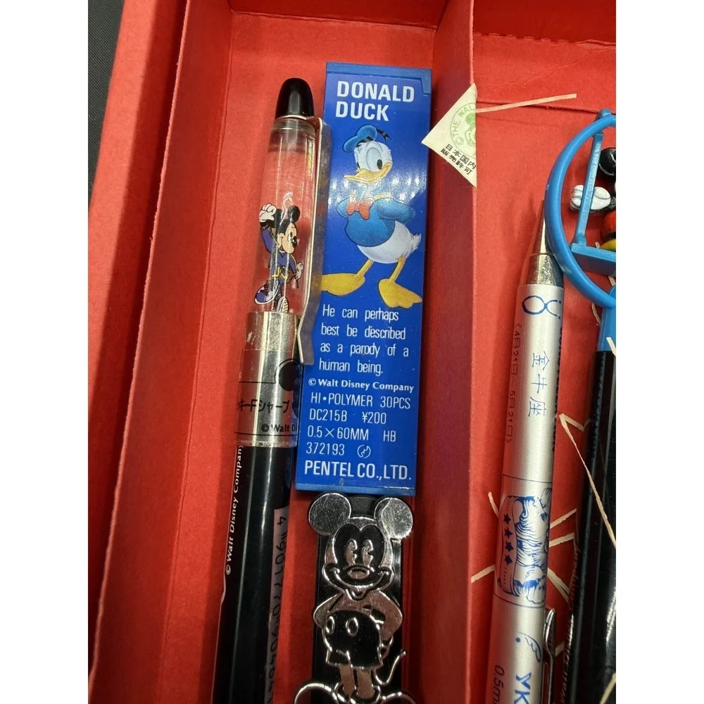 Vintage 90s Mickey Mouse Donald Duck Pentel Mechanical‎ Pencil 0.5mm Lead Set